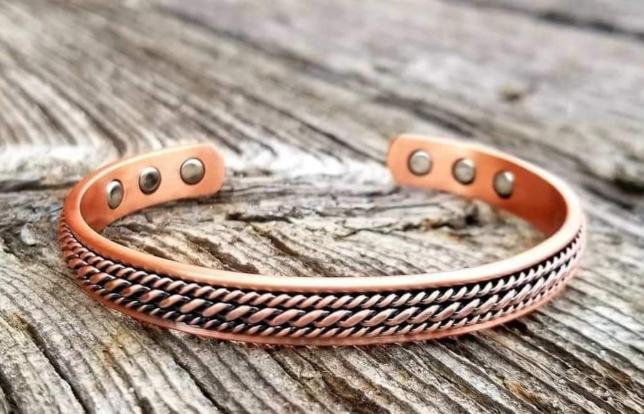 Copper cuff bracelet with magnets